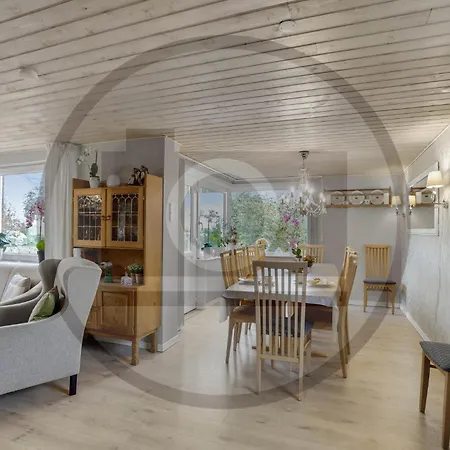 2 Bedroom In בית נופש *